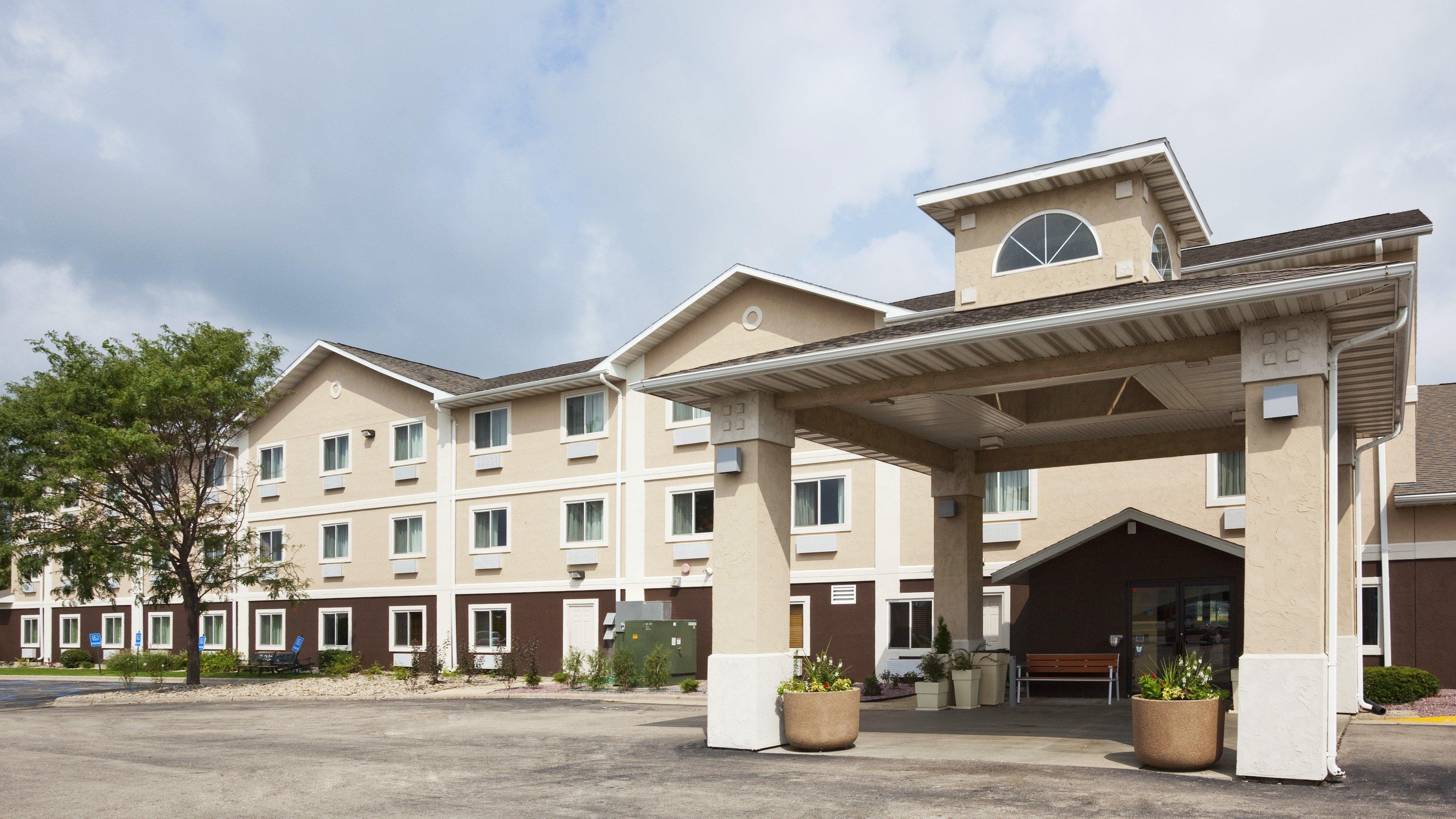 Holiday Inn Express Deforest By Ihg מראה חיצוני תמונה